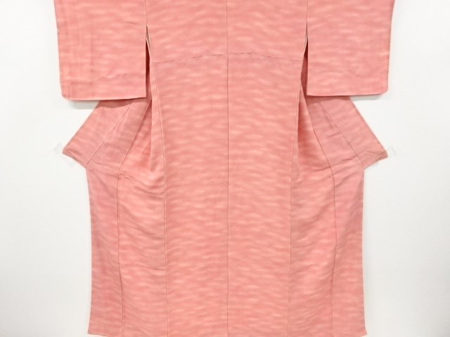 リサイクル　縮緬地暈し色無地着物